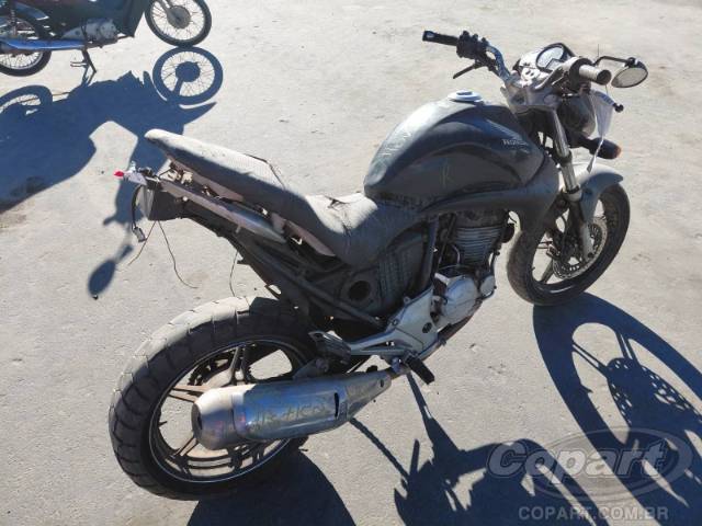 2010 HONDA CB 300 