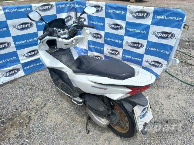 2016 HONDA PCX 