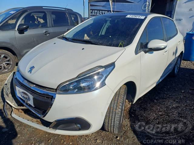 2018 PEUGEOT 208 