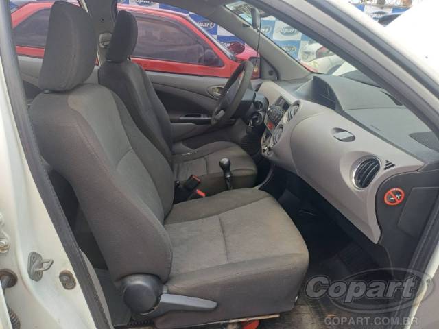 2013 TOYOTA ETIOS 