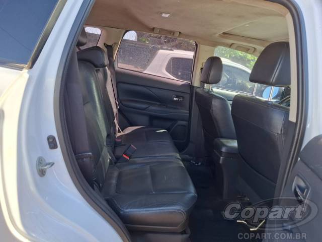 2014 MITSUBISHI OUTLANDER 