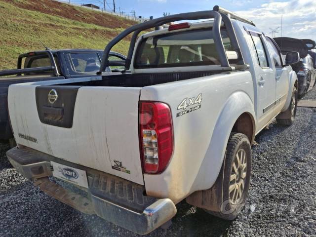 2016 NISSAN FRONTIER CD 