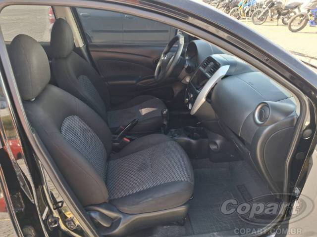 2017 NISSAN VERSA 