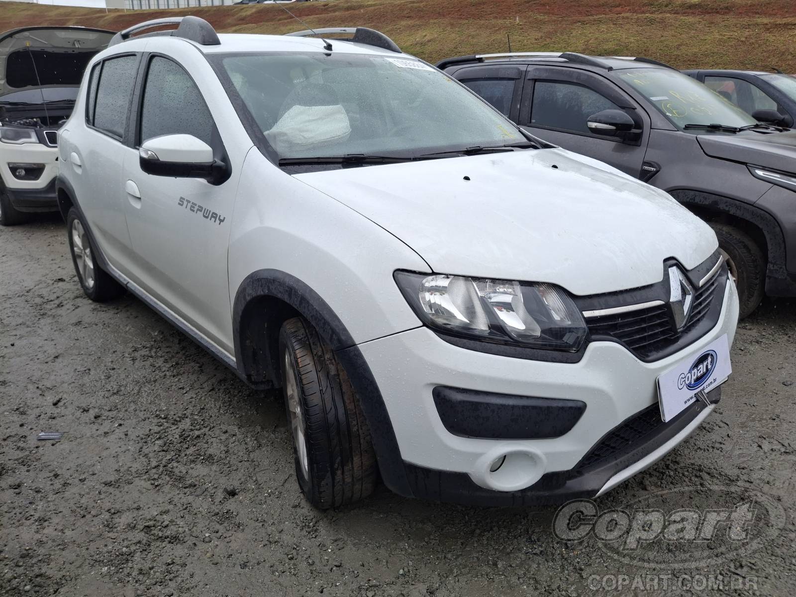 Veículo Renault Sandero RENAULT SANDERO STEPWAY EASYR 1.6 HI-POWER 2015 2015 em leilão