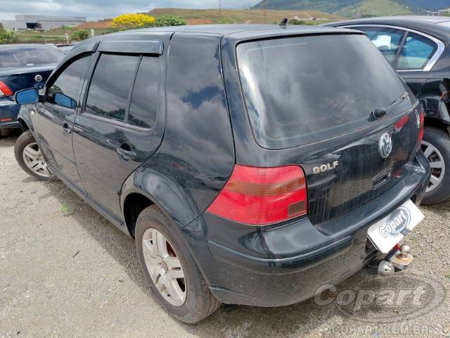 2001 VOLKSWAGEN GOLF 