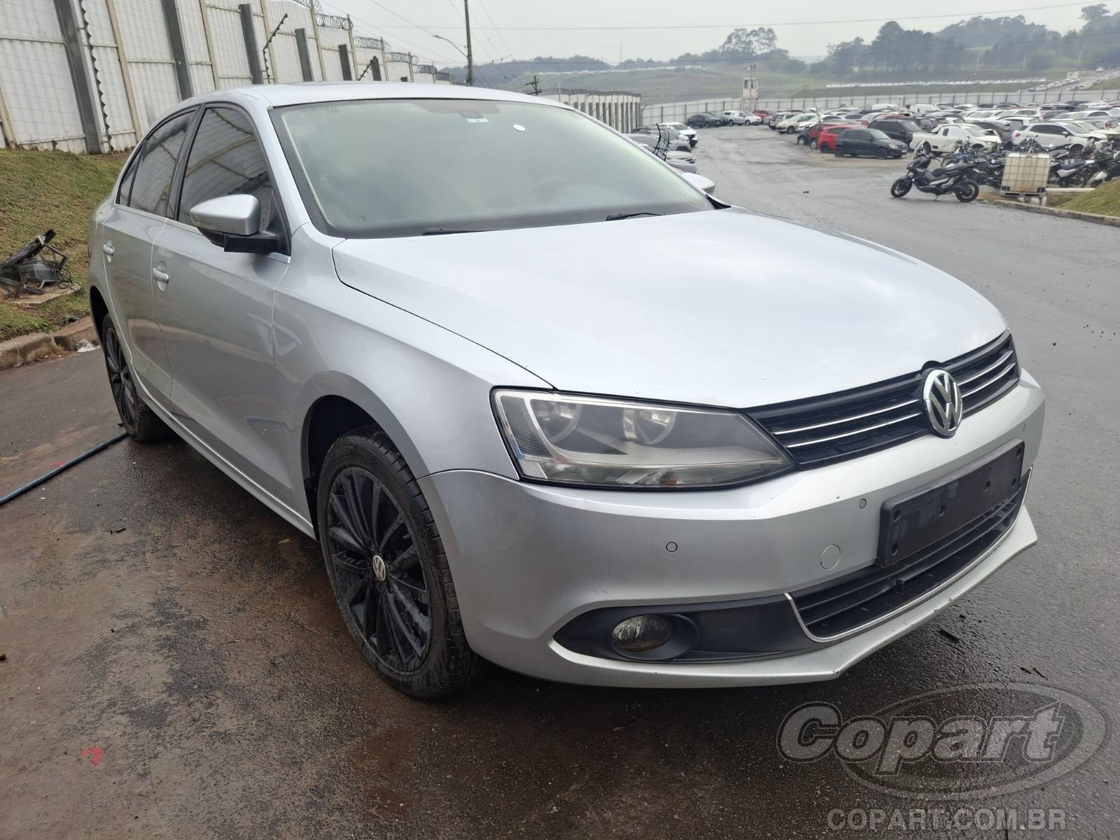 Veículo VW - VolksWagen Volkswagen VOLKSWAGEN JETTA 2013 2013 em leilão