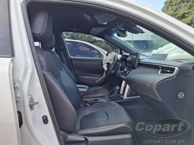 2023 TOYOTA COROLLA CROSS 