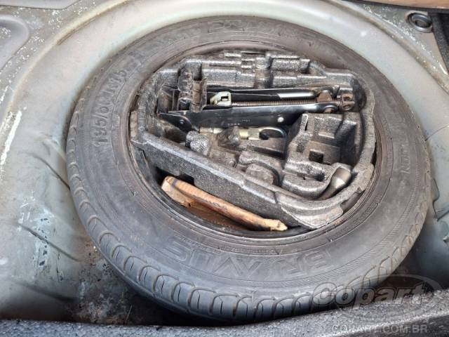 2008 VOLKSWAGEN POLO SEDAN 