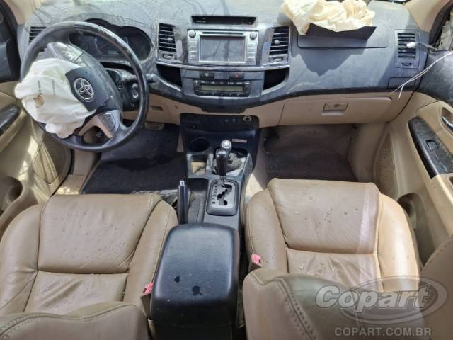 2014 TOYOTA HILUX SW4 