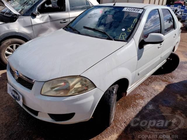2014 FIAT SIENA 