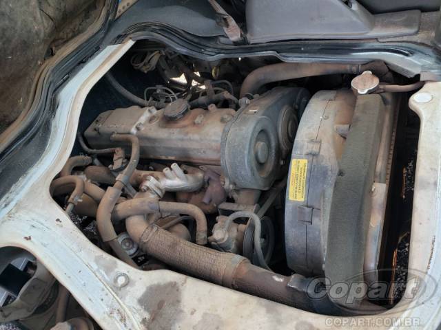 2010 HYUNDAI HR 