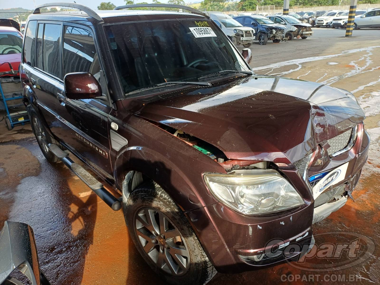 Mitsubishi Pajero TR4 2.0 Flex 2013