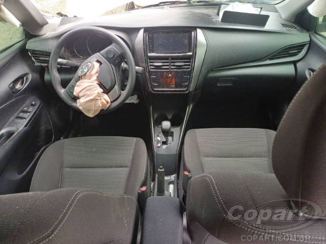 2024 TOYOTA YARIS SEDA 