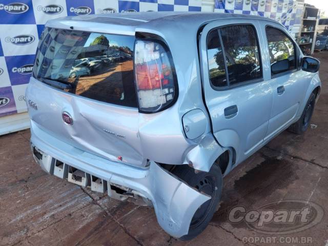 2016 FIAT UNO 
