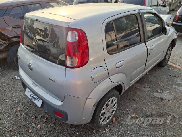 2013 FIAT UNO 