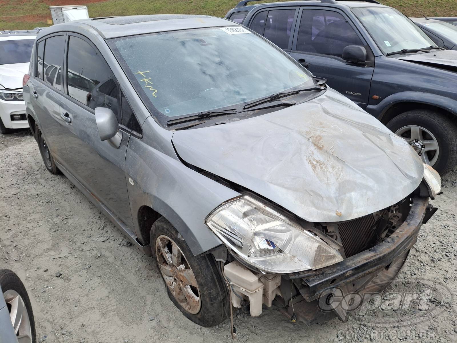 Veículo Nissan Tiida Nissan Tiida SL 1.8 16V 2012 2012 em leilão