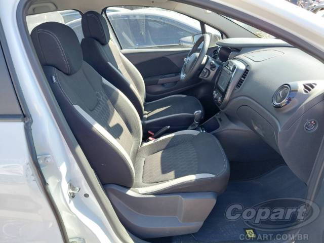 2019 RENAULT CAPTUR 