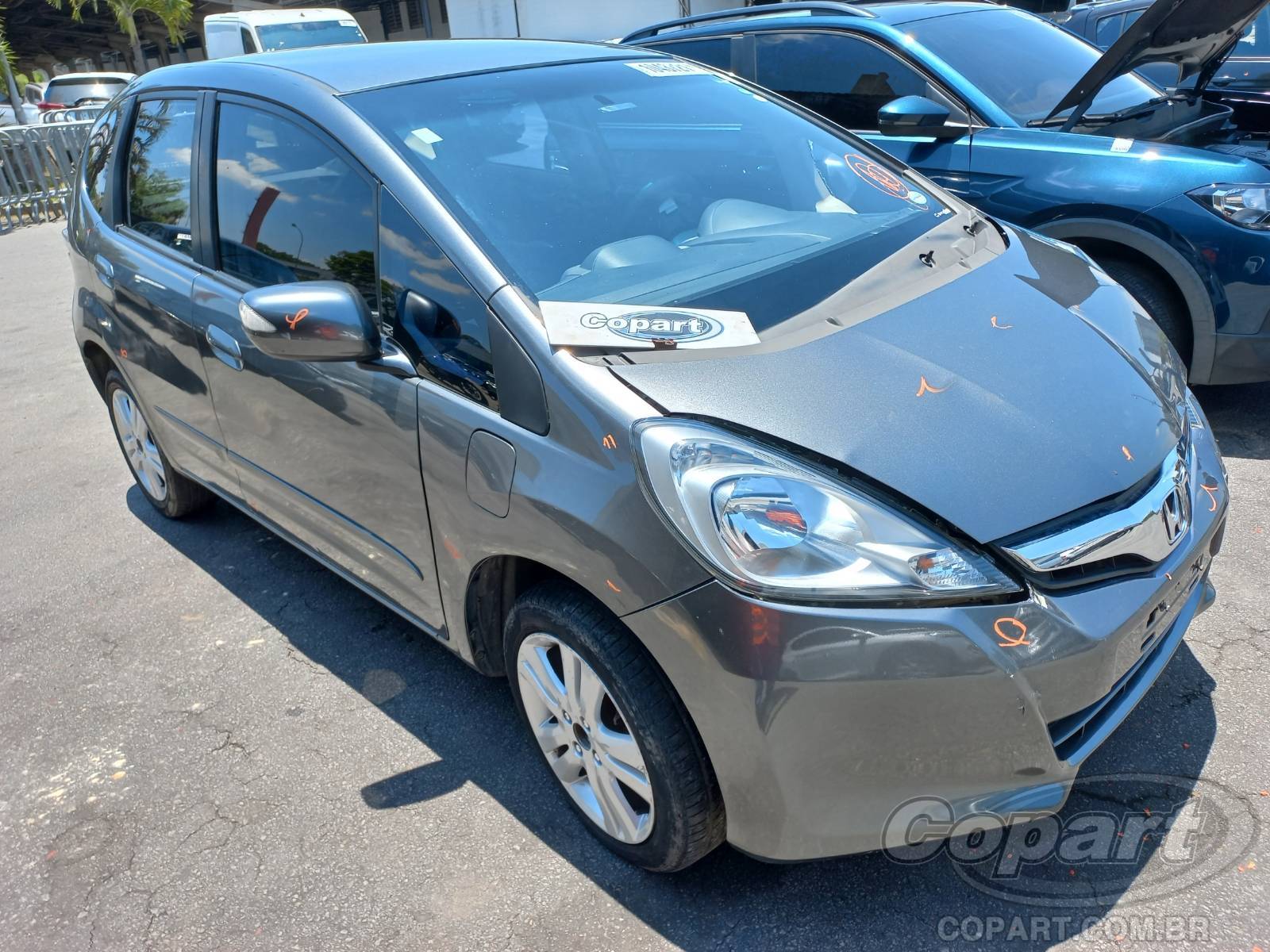 Veículo Honda Fit 2013 HONDA FIT EX 1.5 16V FLEXIVEL ALCOOL/GASOLINA 2014 em leilão