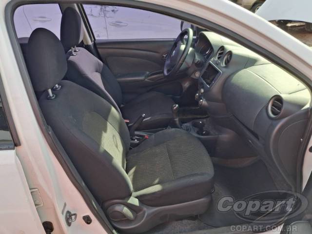 2014 NISSAN VERSA 