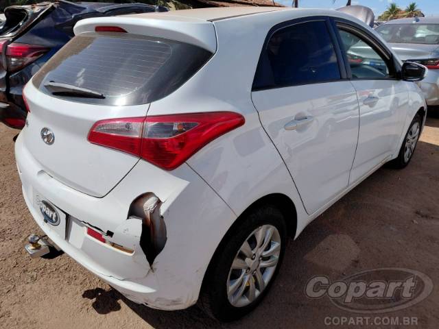 2016 HYUNDAI HB20 