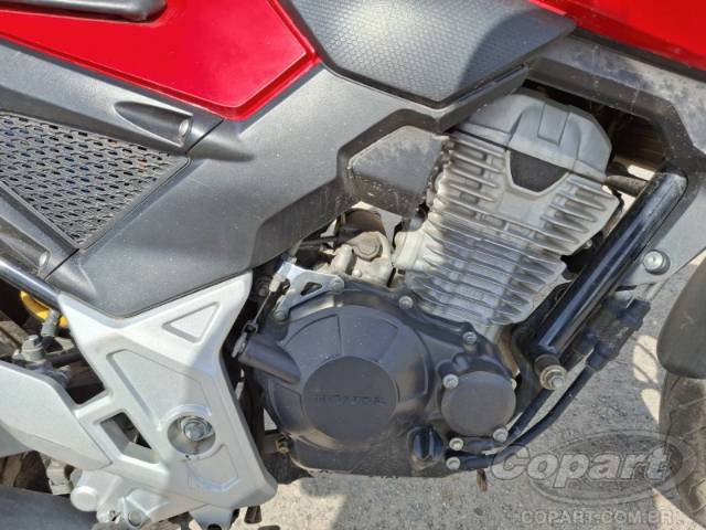 2024 HONDA CB 300F 
