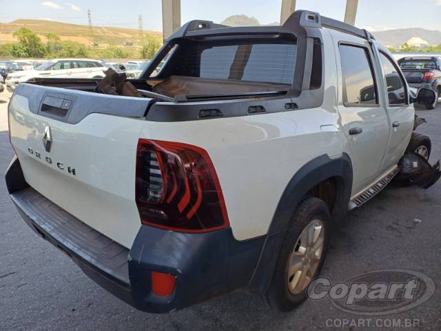 2021 RENAULT DUSTER OROCH 