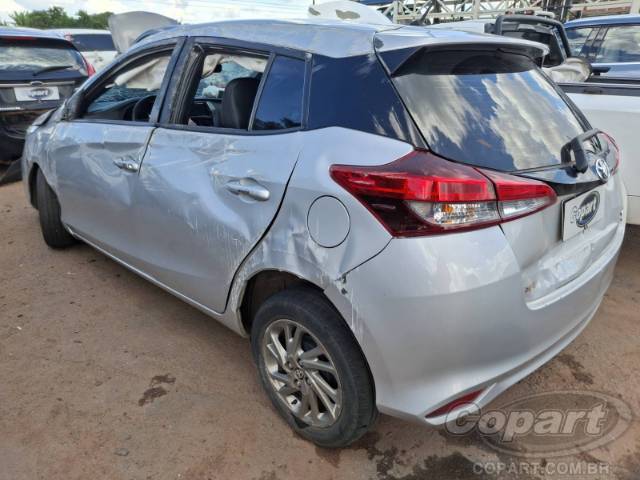 2024 TOYOTA YARIS 