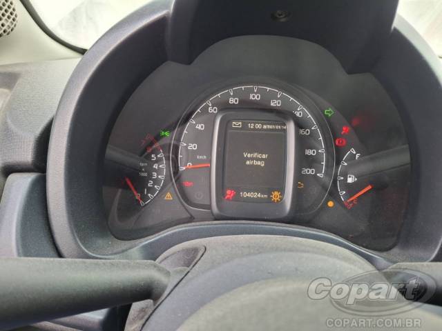 2016 FIAT UNO 