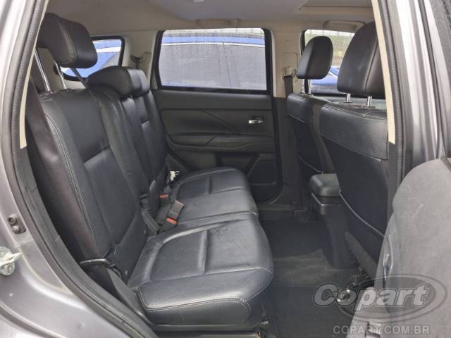 2015 MITSUBISHI OUTLANDER 