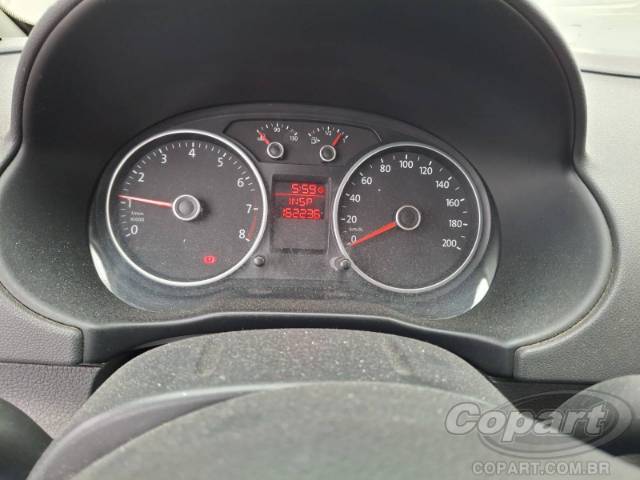 2013 VOLKSWAGEN VOYAGE 