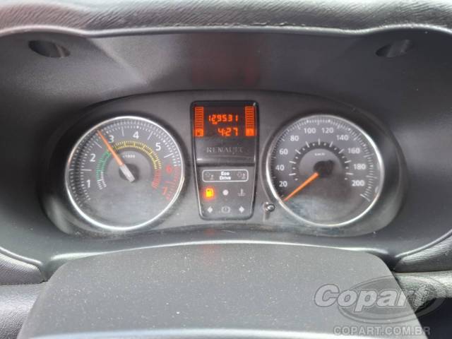 2016 RENAULT CLIO 