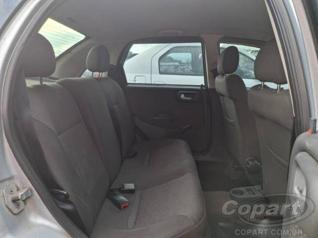 2011 CHEVROLET CORSA SEDAN 