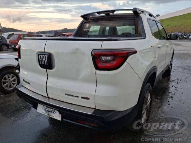 2021 FIAT TORO 
