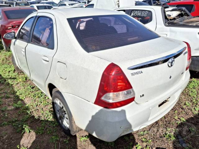 2016 TOYOTA ETIOS SEDA 