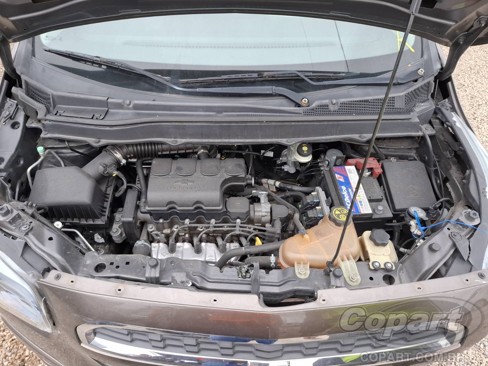 Foto 7 de 11: 2015 CHEVROLET SPIN