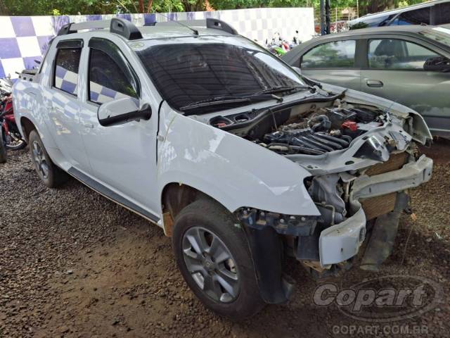 2020 RENAULT DUSTER OROCH 