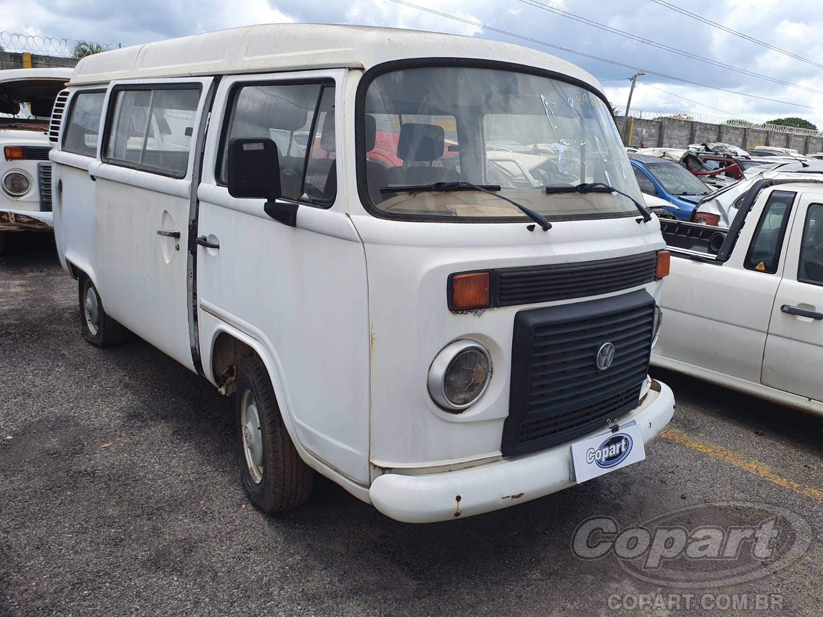 Veículo VOLKSWAGEN Kombi VOLKSWAGEN KOMBI STANDARD 1.4 TOTAL FLEX 2007 2007 em leilão