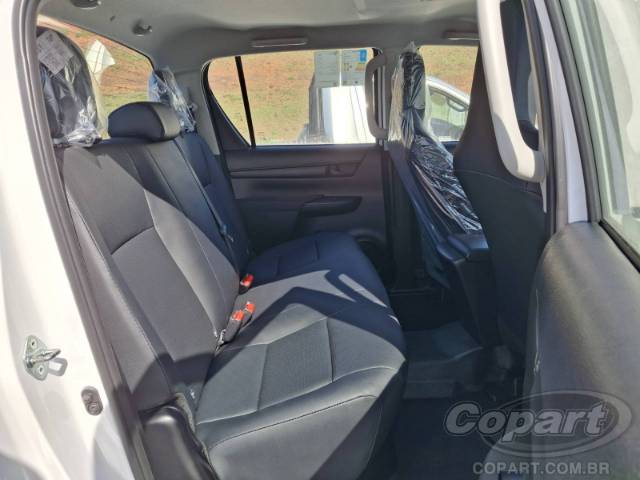 2025 TOYOTA HILUX CD 