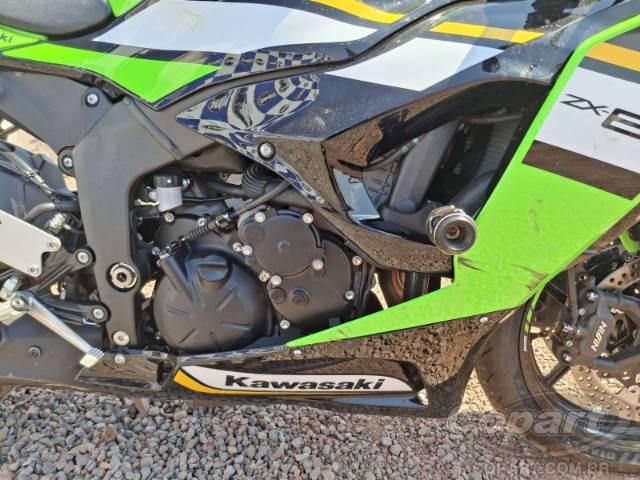 2025 KAWASAKI NINJA ZX-6R 