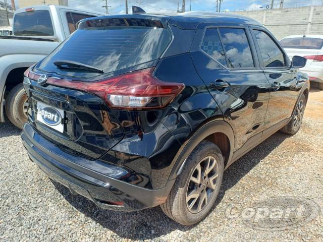 2024 NISSAN KICKS 