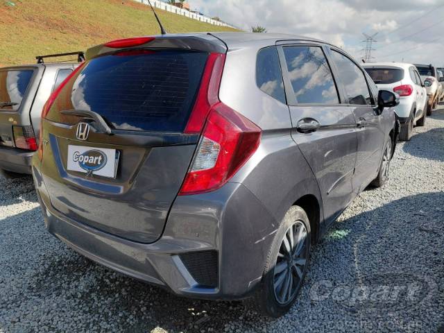 2015 HONDA FIT 