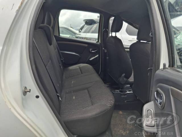 2017 RENAULT DUSTER OROCH 