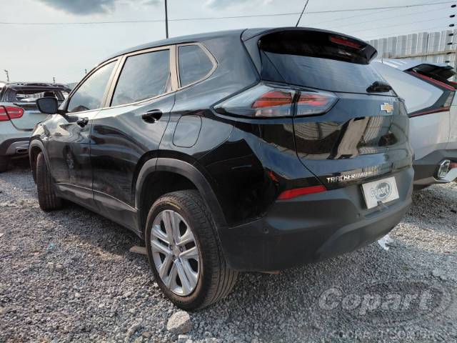 2026 CHEVROLET TRACKER 