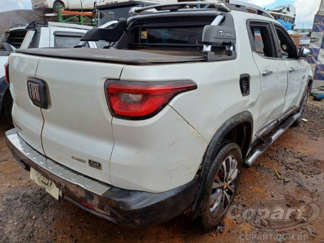 2023 FIAT TORO 