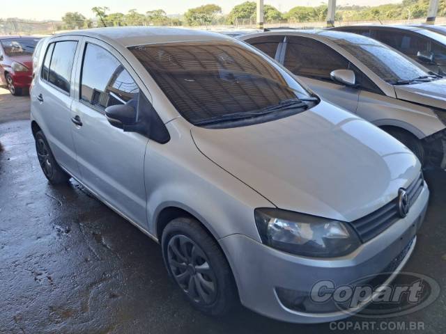 2011 VOLKSWAGEN FOX 