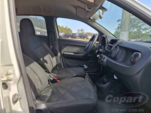 2017 FIAT MOBI 