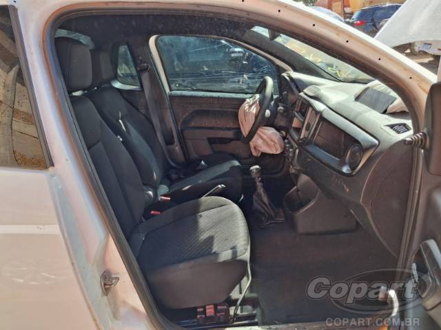 2026 FIAT STRADA 