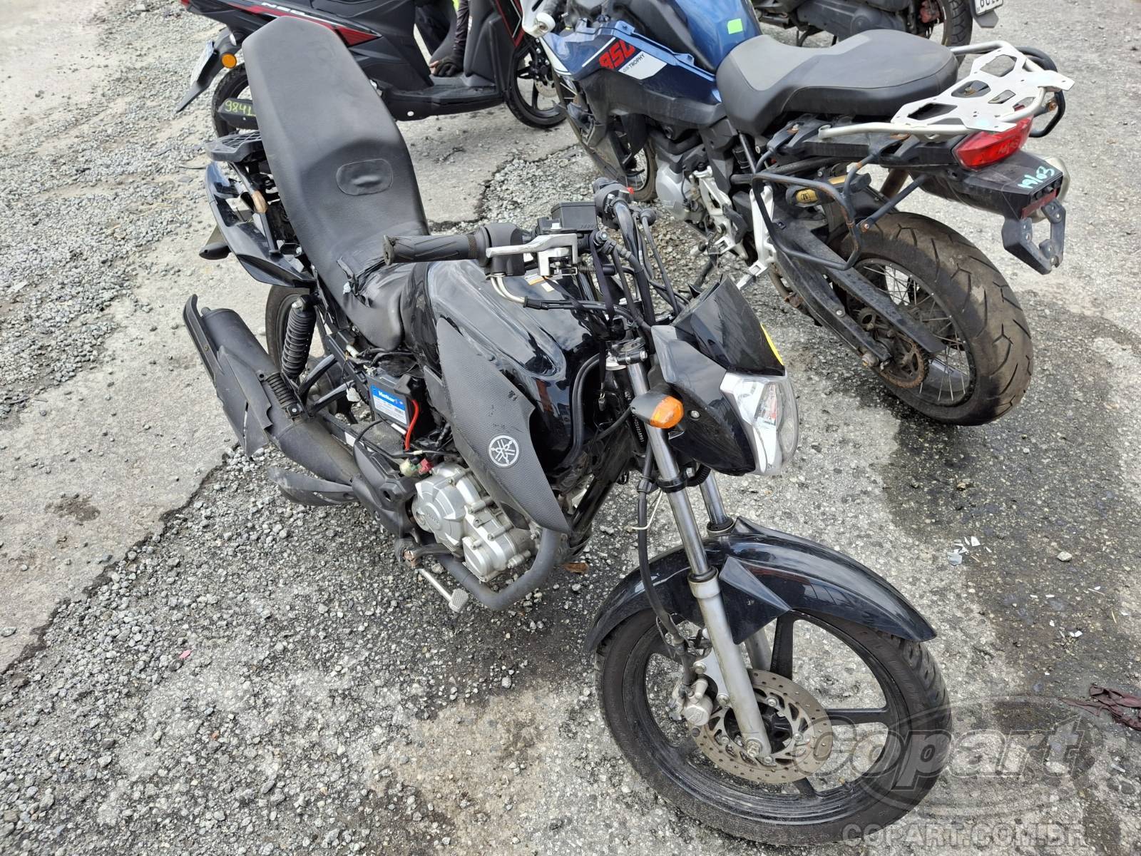 Yamaha YBR 125i Factor ED BlueFlex 2025 Médio Dano