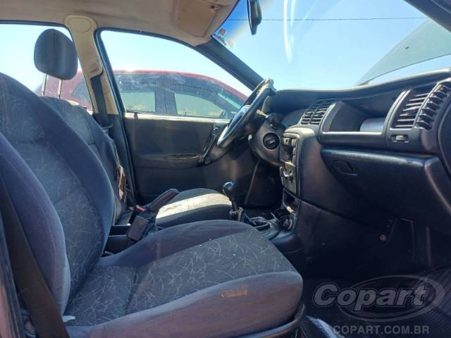 2001 CHEVROLET VECTRA 