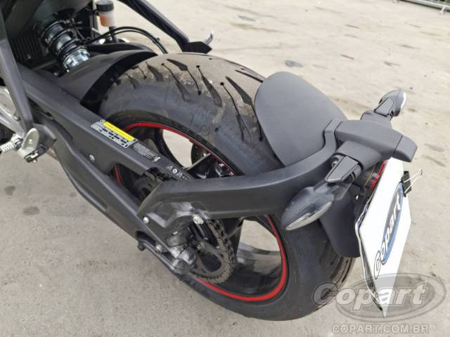 2025 TRIUMPH TRIDENT 
